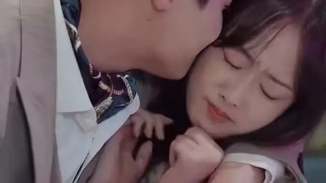 爆笑甜宠！《分手后我成了首富掌中宝》：看落魄千金如何逆袭，俘获霸总真心！